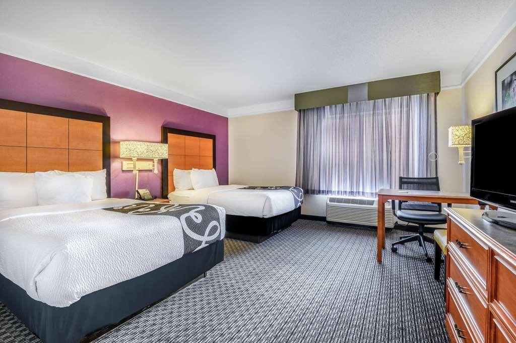La Quinta By Wyndham Myrtle Beach Broadway Area Стая снимка